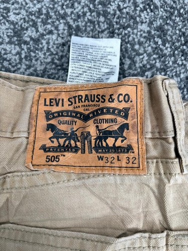 Levi strauss - strauss, co